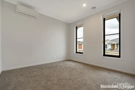 Property photo of 8 Dartmouth Road Wollert VIC 3750