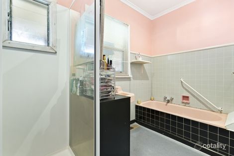 Property photo of 33 Cressy Street Camperdown VIC 3260