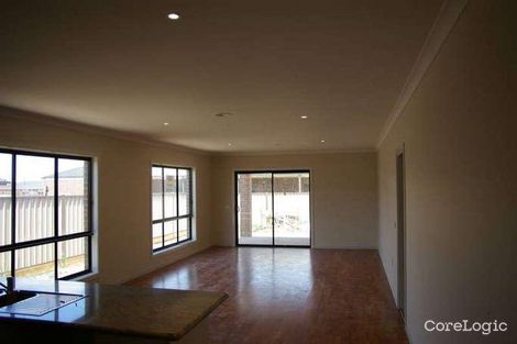 Property photo of 24 Wylie Circuit Burnside Heights VIC 3023