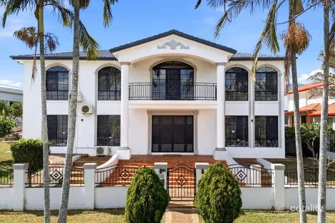 2 Garrawilla St, Robertson, QLD 4109