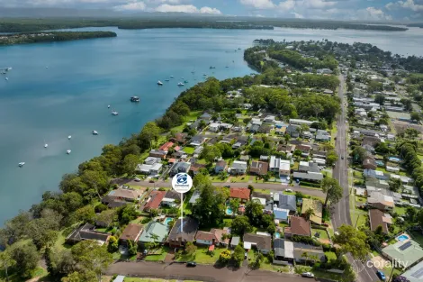 Property photo of 10 Eliot Street Mannering Park NSW 2259