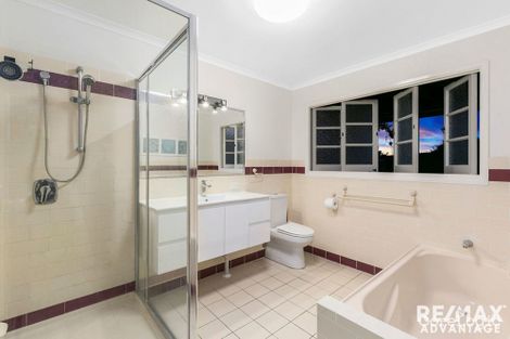 Property photo of 21 Gannon Avenue Manly QLD 4179