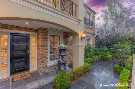 Property photo of 7 Whisken Way Berwick VIC 3806