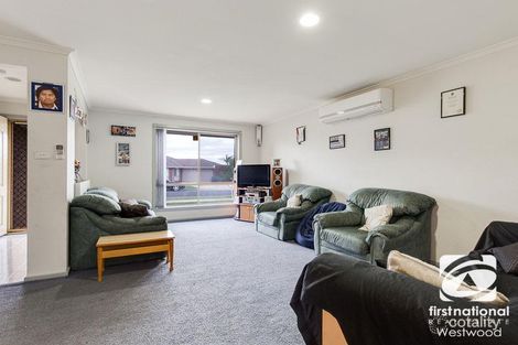 Property photo of 6 Coolabah Crescent Hoppers Crossing VIC 3029