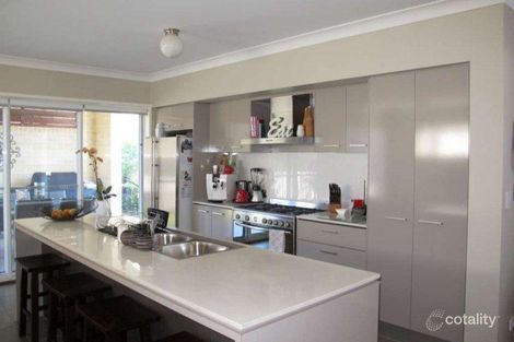 Property photo of 43 Lake Parade East Corrimal NSW 2518