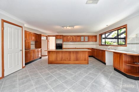Property photo of 17 Chesham Place Chipping Norton NSW 2170