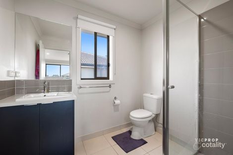 Property photo of 19 Leroy Crescent Point Cook VIC 3030