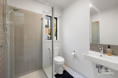 Property photo of 19 Leroy Crescent Point Cook VIC 3030
