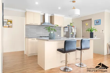 Property photo of 7 Stormking Loop Wandina WA 6530