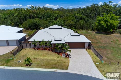 Property photo of 21 Sinclair Place Ningi QLD 4511