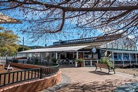 Property photo of 20 Waratah Avenue Woy Woy NSW 2256