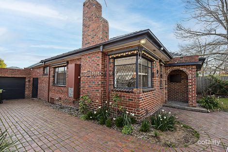 Property photo of 13 Mernda Avenue Ashburton VIC 3147