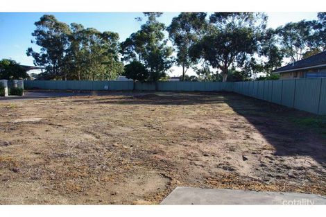 28 Saxton St, Numurkah, VIC 3636