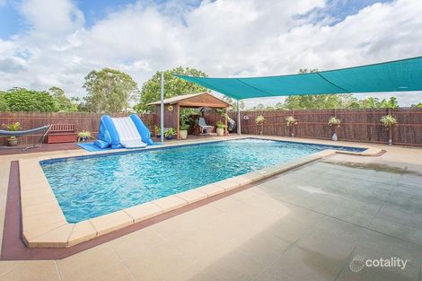 25 Robinson Ave, Walkerston, QLD 4751