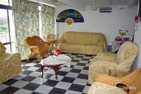 Property photo of 40 Sunglow Crescent Golden Beach VIC 3851