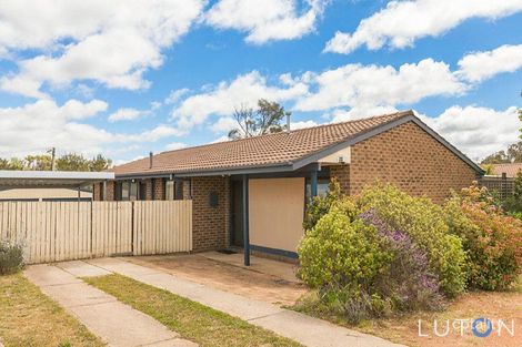 61 Wrenfordsley Pl, Latham, ACT 2615