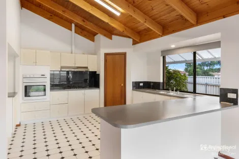 Property photo of 46 Kampong Road Yakamia WA 6330