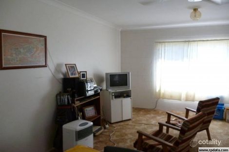 Property photo of 1/30-32 Hackett Terrace Richmond Hill QLD 4820