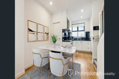 Property photo of 3/450 Doncaster Road Doncaster VIC 3108
