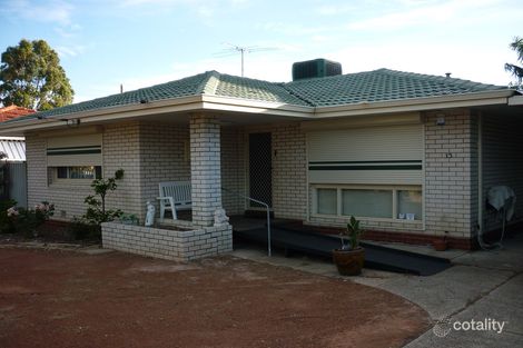 Property photo of 35 Grasmere Way Kelmscott WA 6111