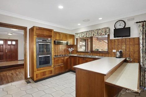 Property photo of 14 Corunna Avenue St Albans VIC 3021