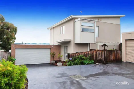 Property photo of 31A Hedwig Drive Mooroolbark VIC 3138