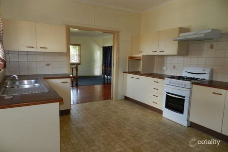 Property photo of 77 Ramsay Street Centenary Heights QLD 4350