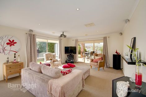 Property photo of 21 The Vineyard Waurn Ponds VIC 3216