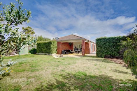 Property photo of 21 The Vineyard Waurn Ponds VIC 3216