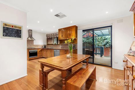 Property photo of 26 Roycroft Avenue Mill Park VIC 3082