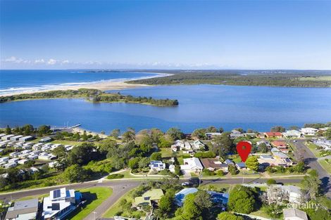 Property photo of 7 McIntosh Street Shoalhaven Heads NSW 2535