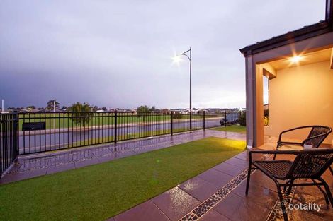 Property photo of 52 Botany Parade Hammond Park WA 6164