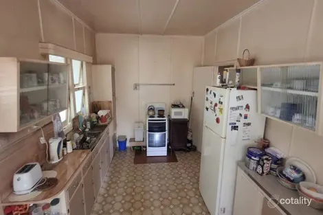 Property photo of 31 Curnow Street Crows Nest QLD 4355