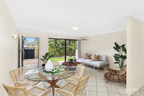 2/2 Adams Ave, Miami, QLD 4220