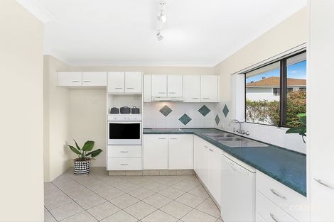 Property photo of 2/2 Adams Avenue Miami QLD 4220