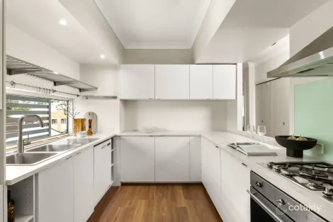 Property photo of 22/12 Belgrave Road Indooroopilly QLD 4068