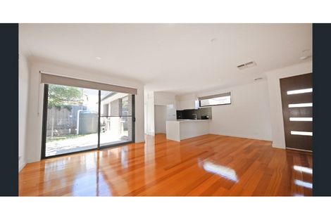 Property photo of 3/11 Salisbury Road Ashwood VIC 3147