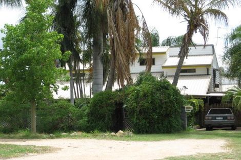 137 Opal St, Emerald, QLD 4720