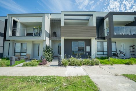 Property photo of 8 Daphne Walk Clyde VIC 3978