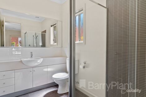 Property photo of 2/61 Cathies Lane Wantirna South VIC 3152