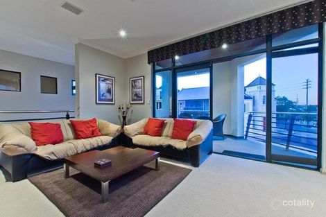 Property photo of 19 Old Belvidere Promenade East Perth WA 6004