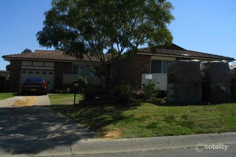 17 Snowdrift Ct, St Clair, NSW 2759