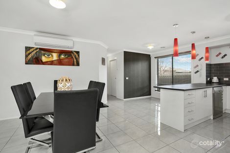 Property photo of 8 Yarraman Road Manor Lakes VIC 3024