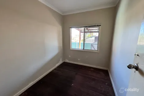 Property photo of 63 Throssell Street Northam WA 6401