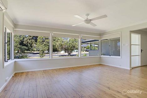 Property photo of 2 Cruikshank Avenue Elderslie NSW 2570