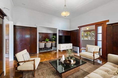 Property photo of 113 Bridge Street Mount Lofty QLD 4350