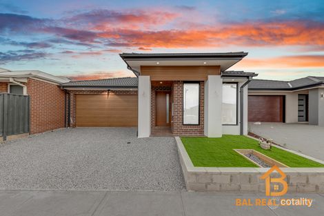 39 Grappenhall Ave, Strathtulloh, VIC 3338