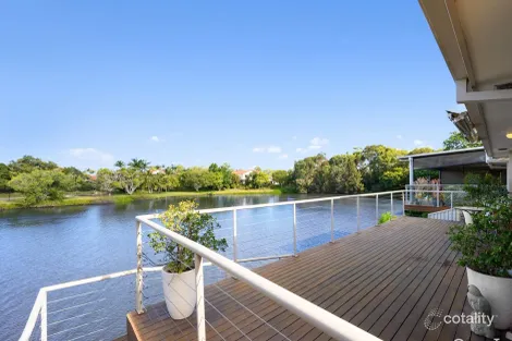 18 Greenwich Ct, Robina, QLD 4226