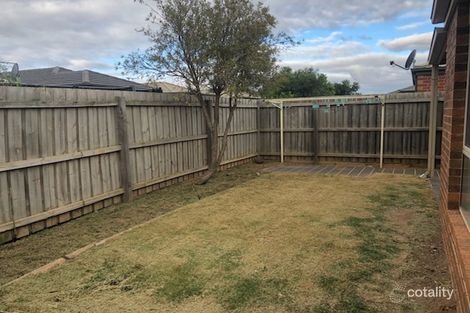 Property photo of 2 Zoe Place Truganina VIC 3029