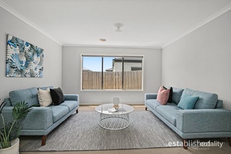 Property photo of 19 Mallee Street Point Cook VIC 3030